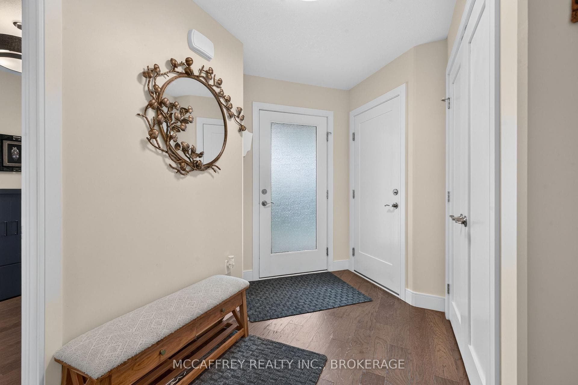 138 Brennan Crescent photo 3