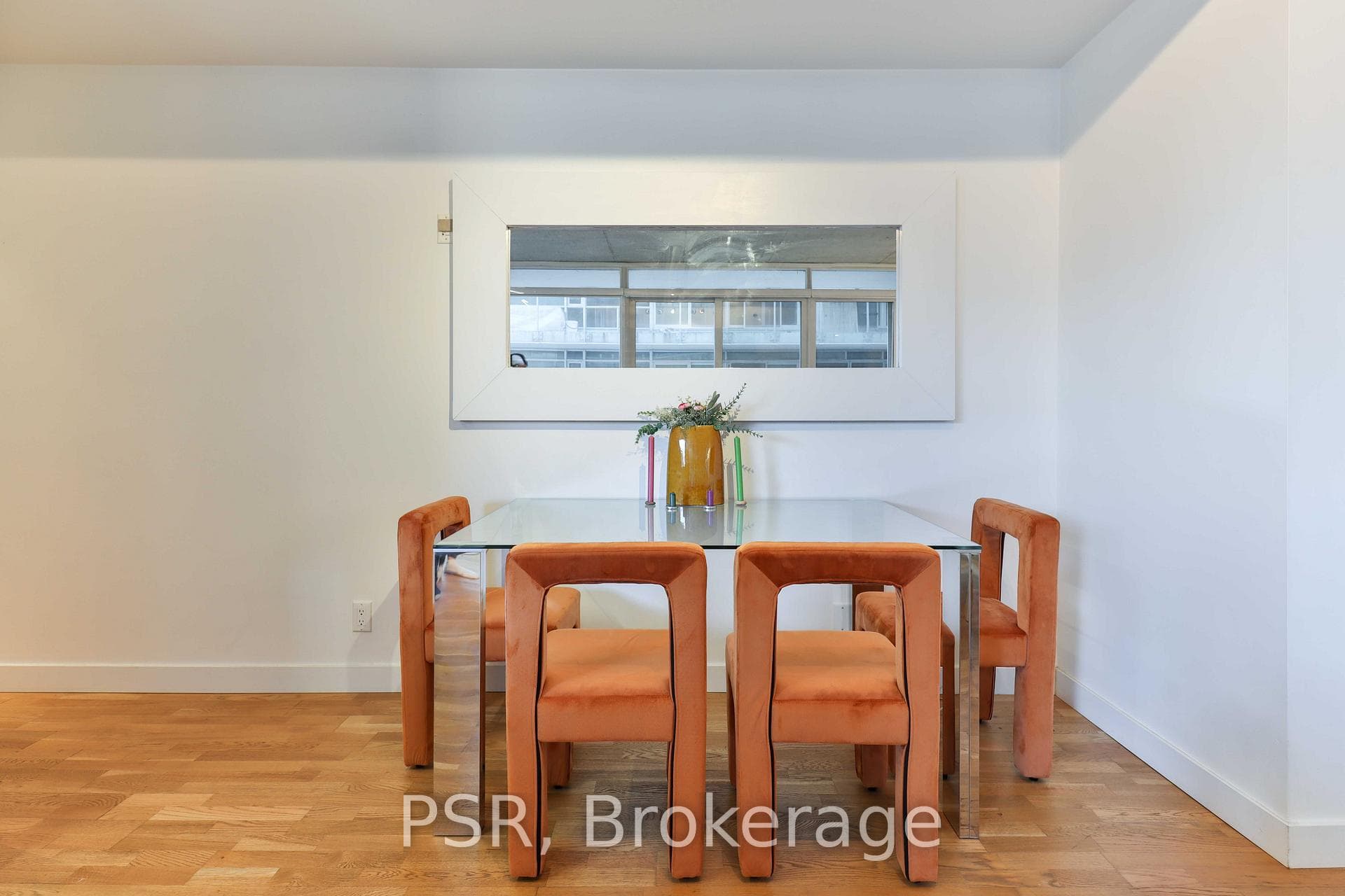 75 Portland Street Unit 523 photo 9