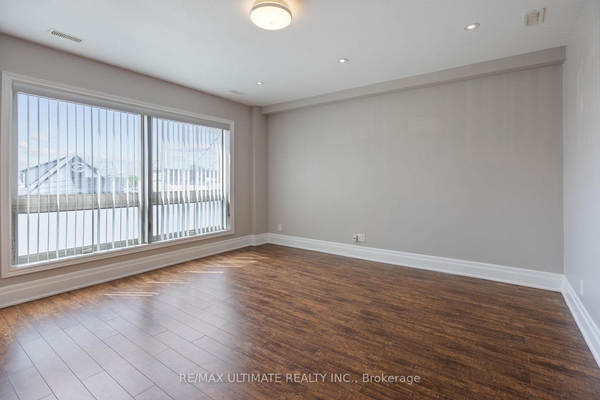 53A Algie Avenue Unit # 2 photo 6