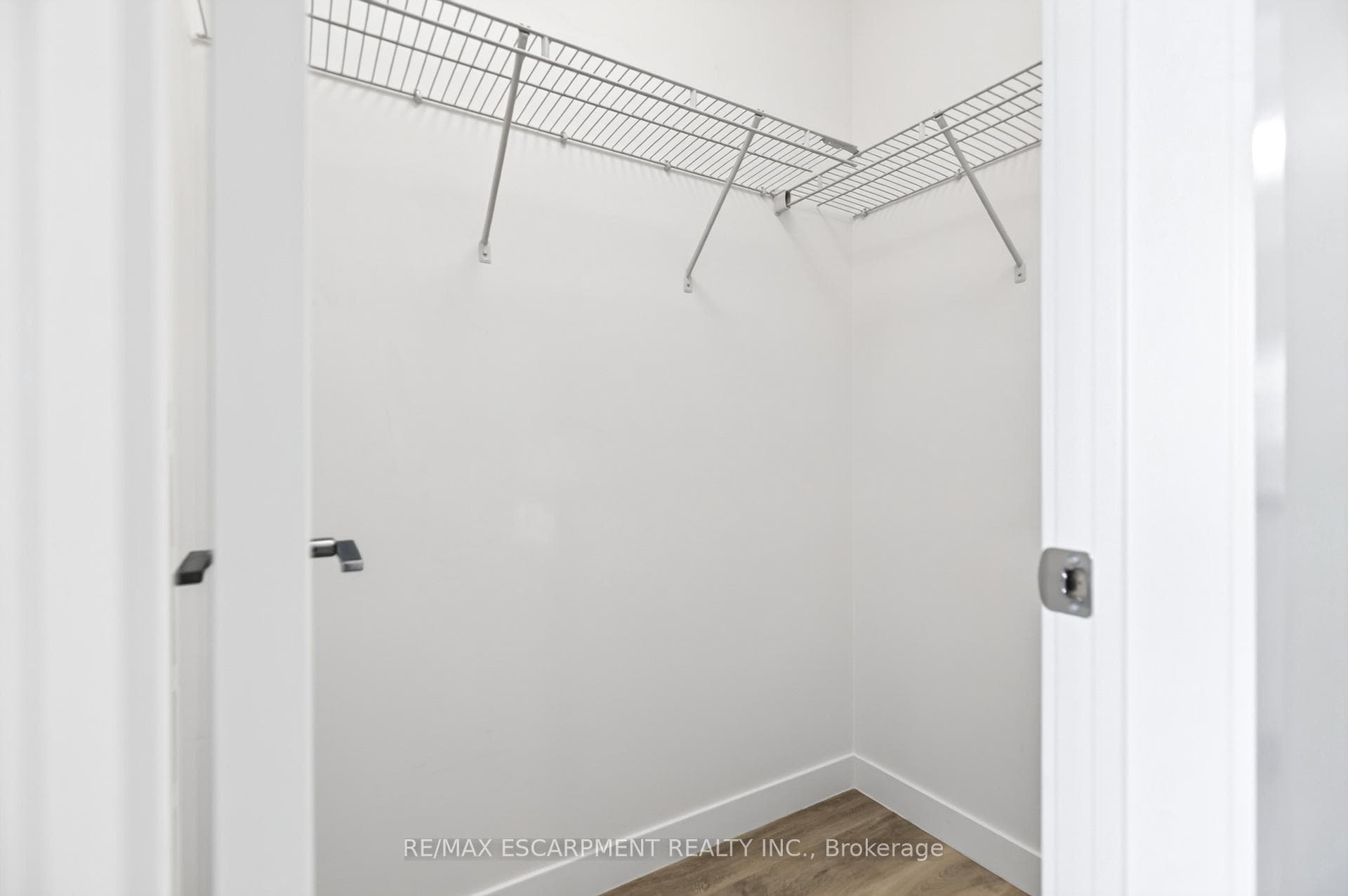 479 Charlton Avenue Unit 506 photo 30