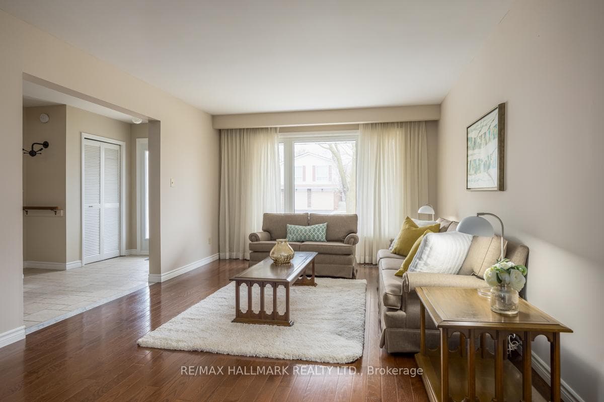 45 Silversted Drive photo 7