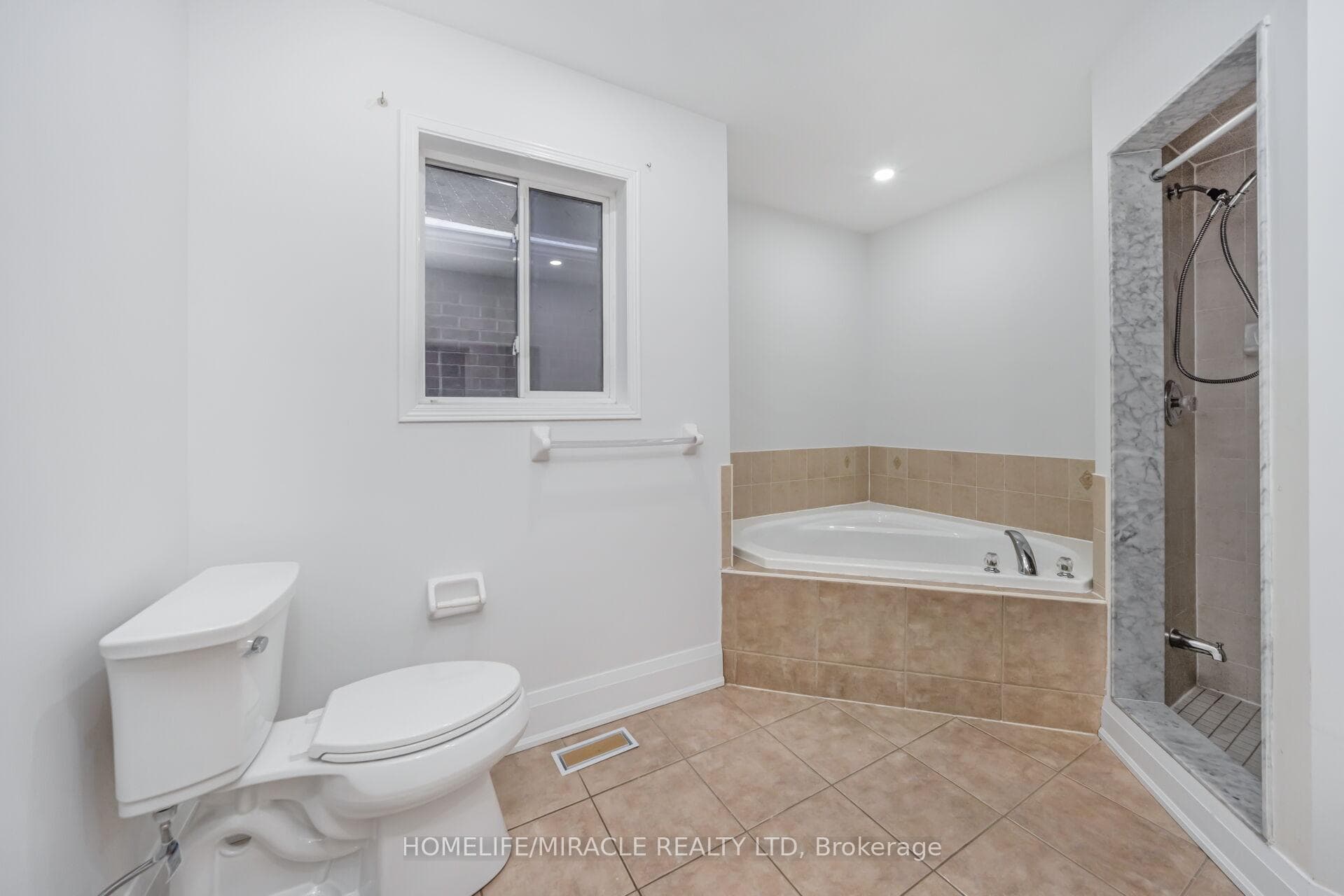 18 Dawes Road photo 23