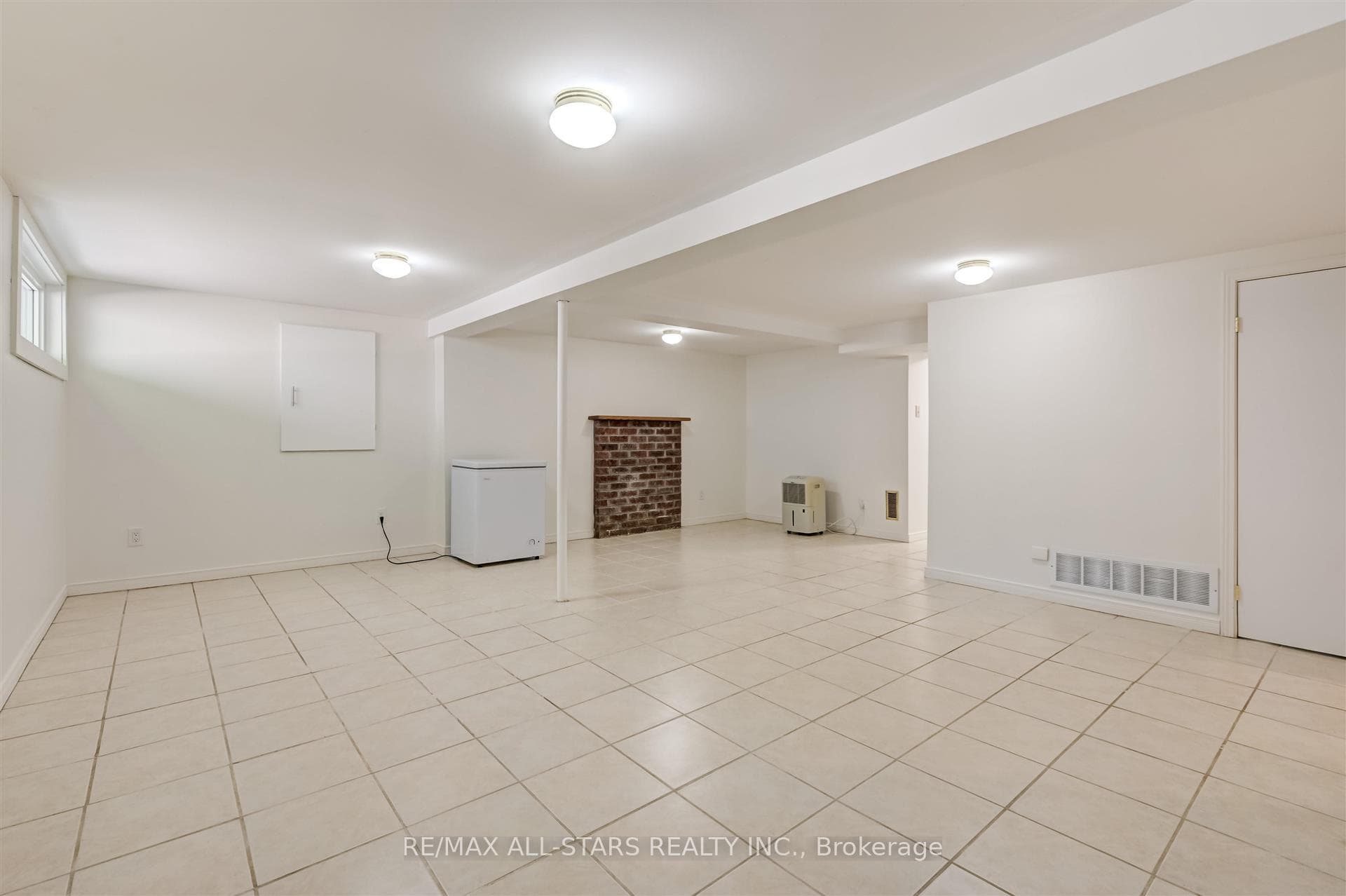 4260 Front Street photo 22