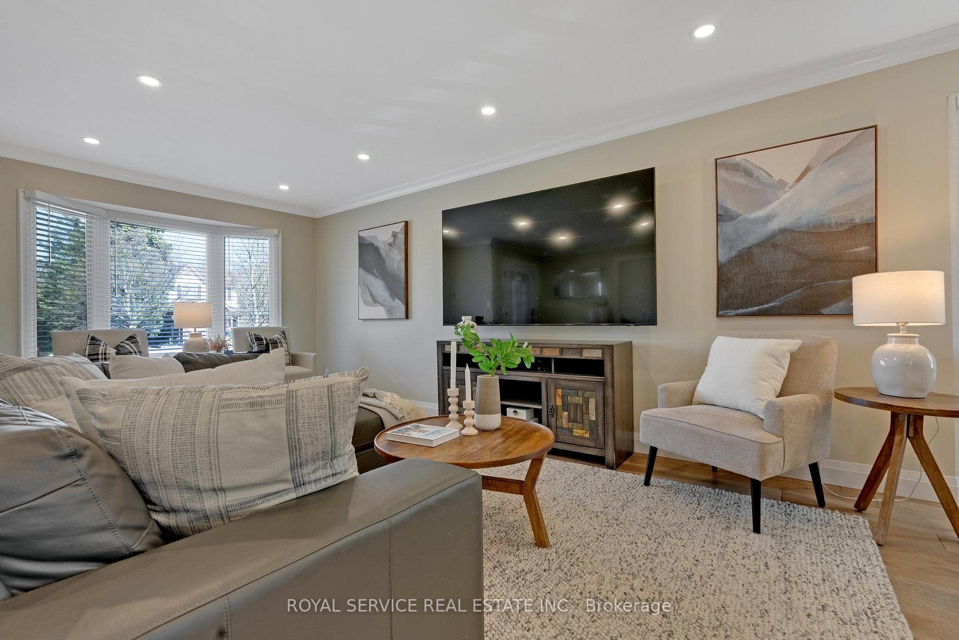 30 Prout Drive photo 4