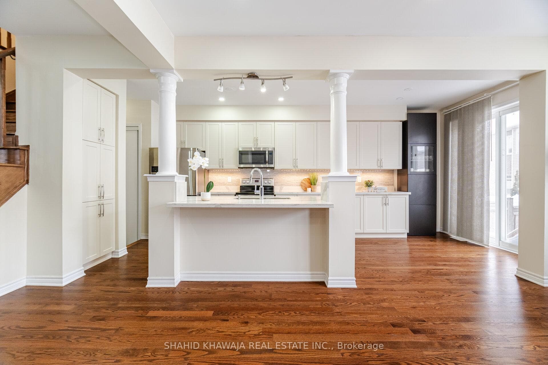 1175 Leger Way photo 12