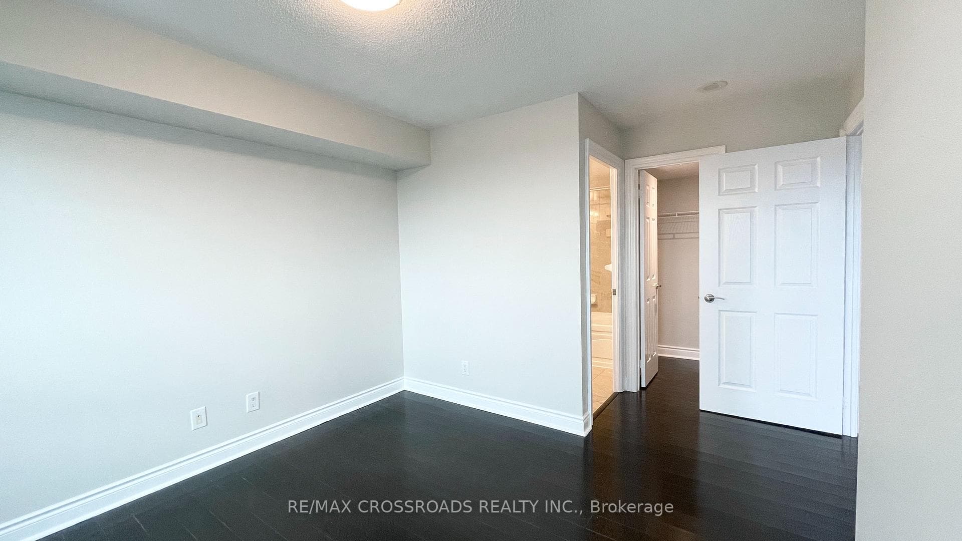 25 Greenview Avenue Unit 2028 photo 14
