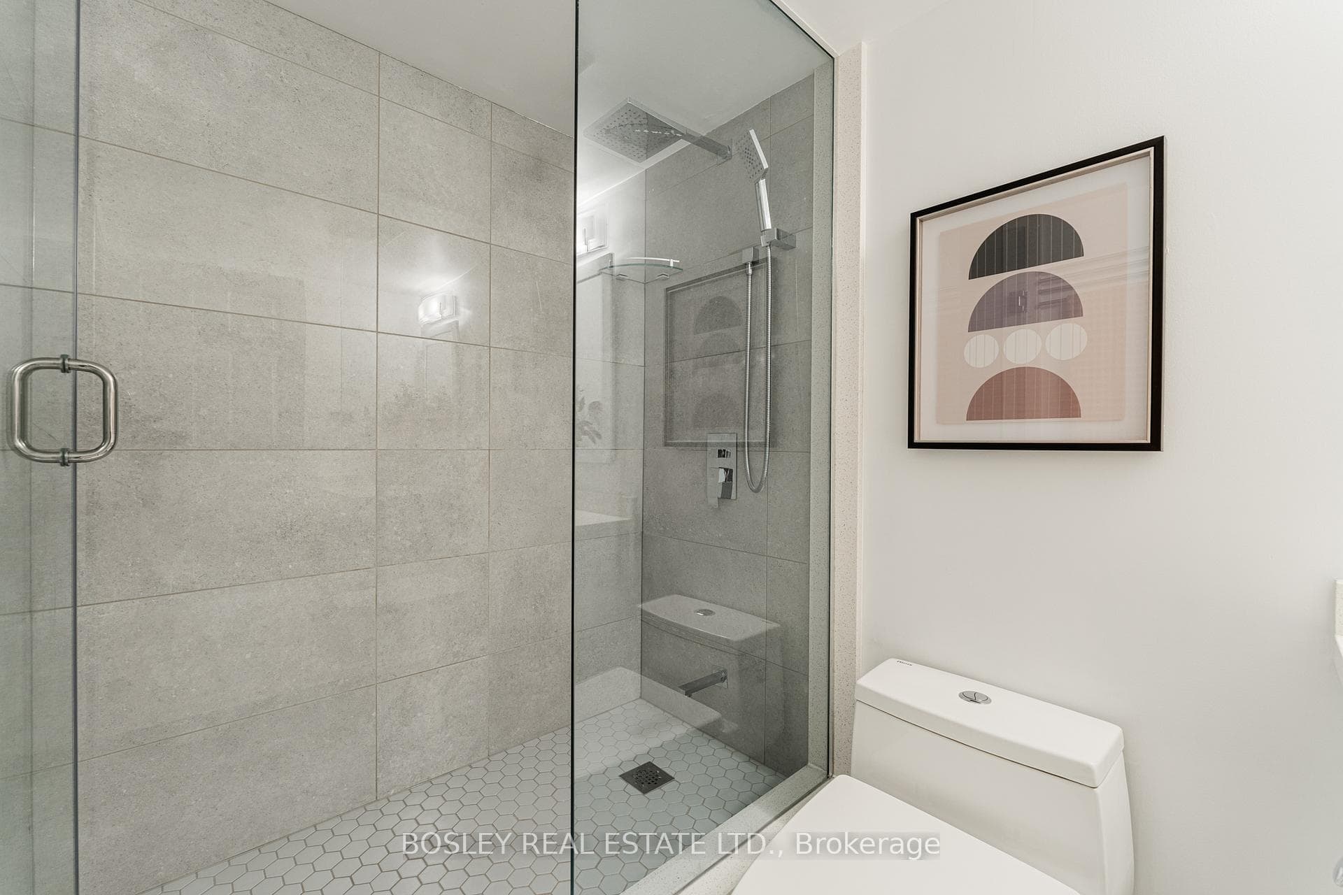230 Queens Quay Unit 1019 photo 20