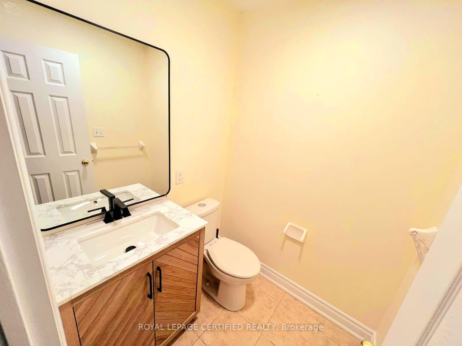 426 Orange Walk Crescent photo 11