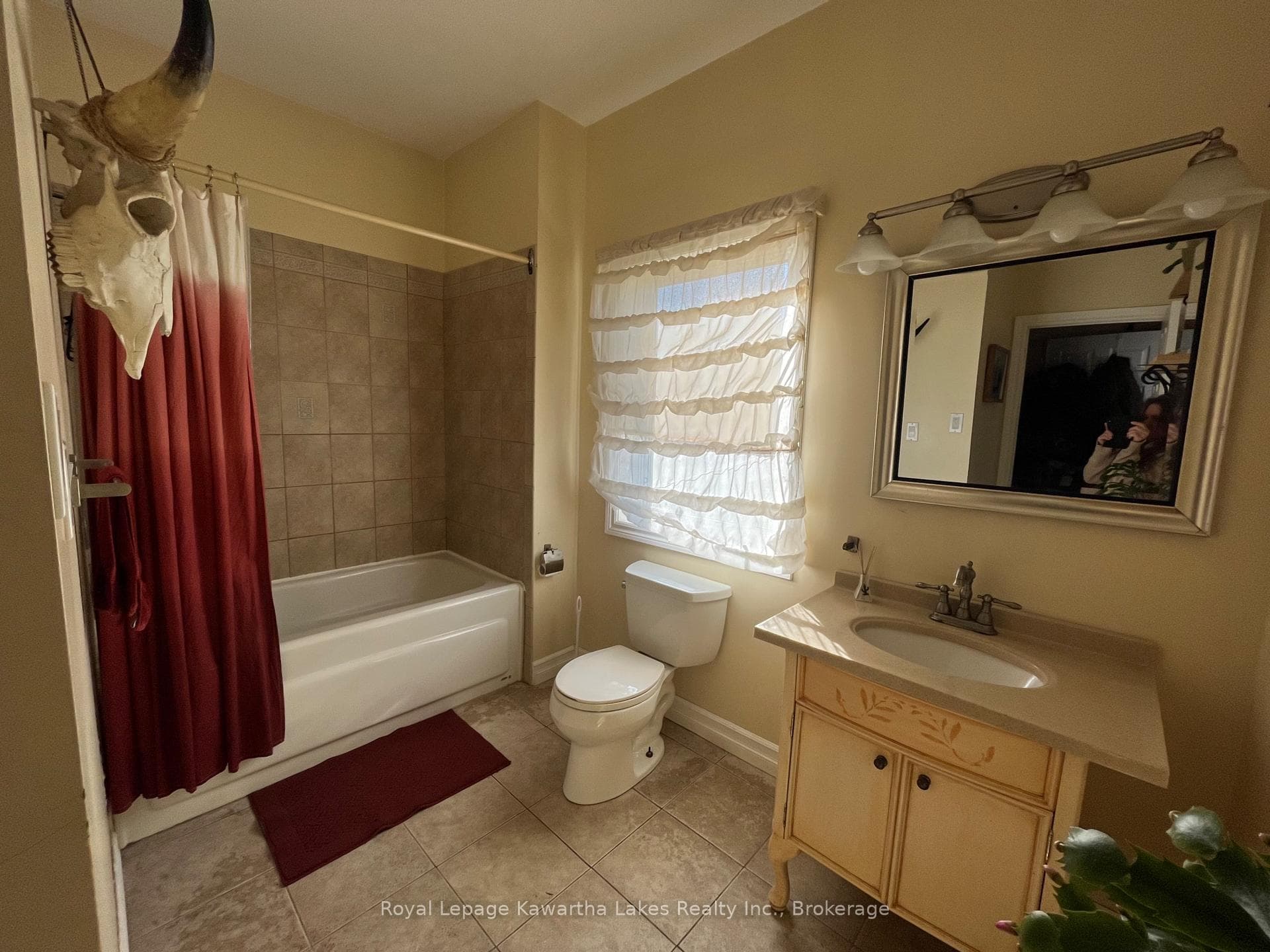 Main Floor Washroom off Mudroom & Kitchen