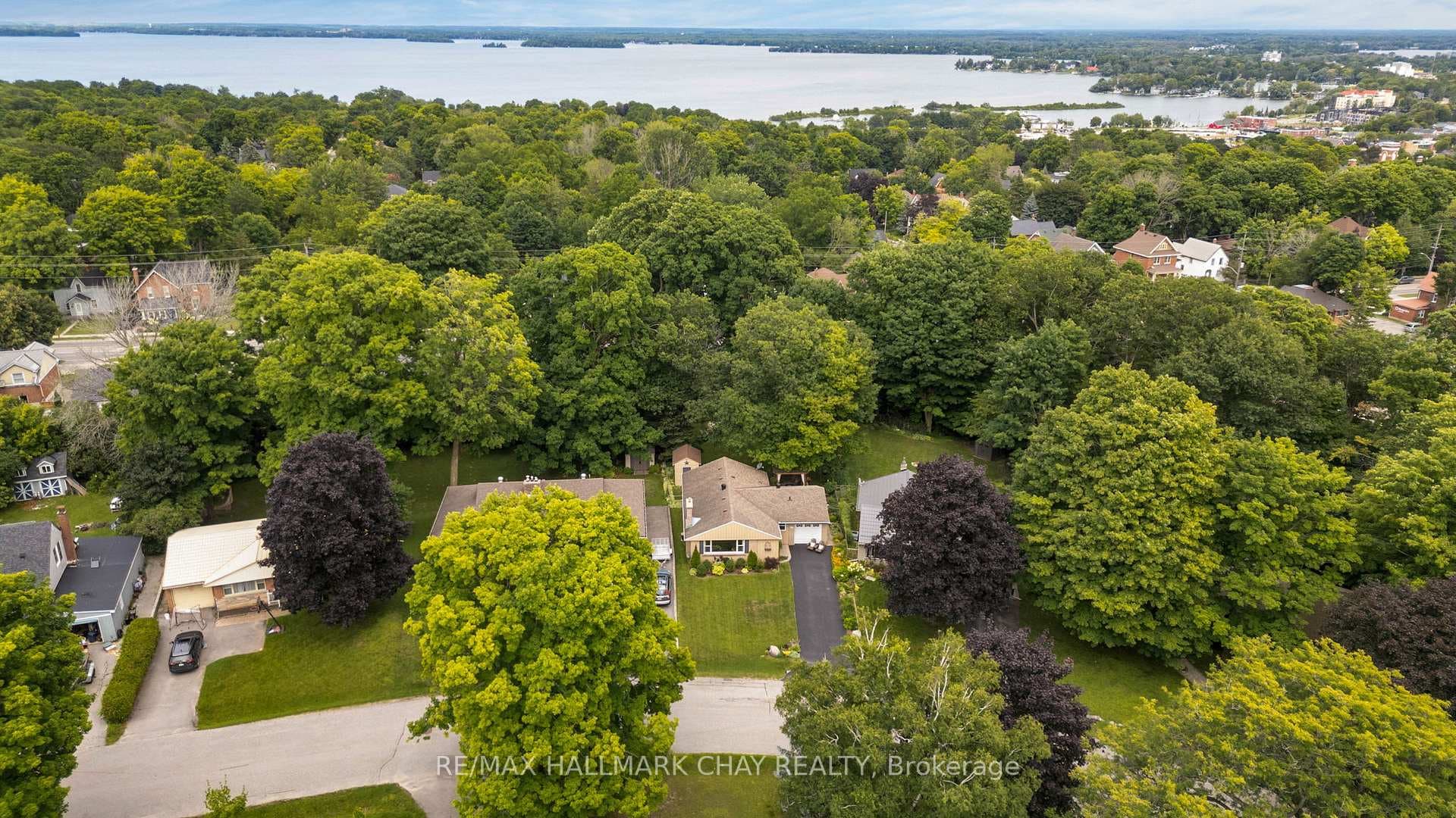 20 Dalton Crescent photo 36