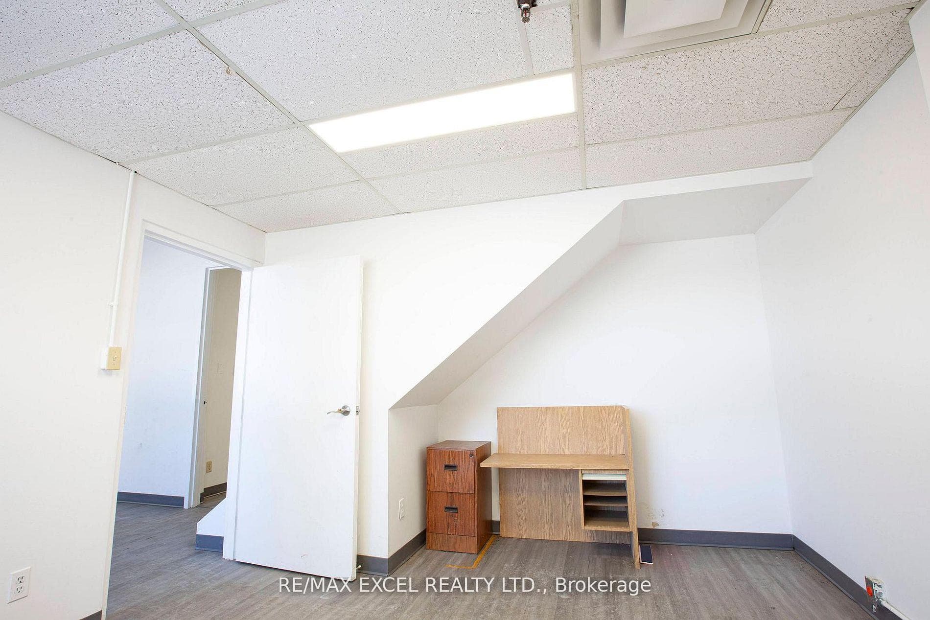 37 Ferrier Street Unit 8 photo 11