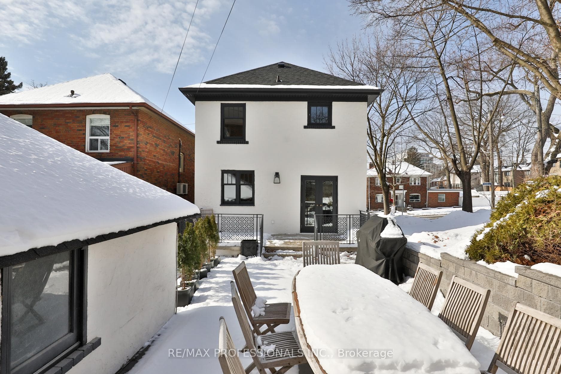 97 Armadale Avenue photo 41