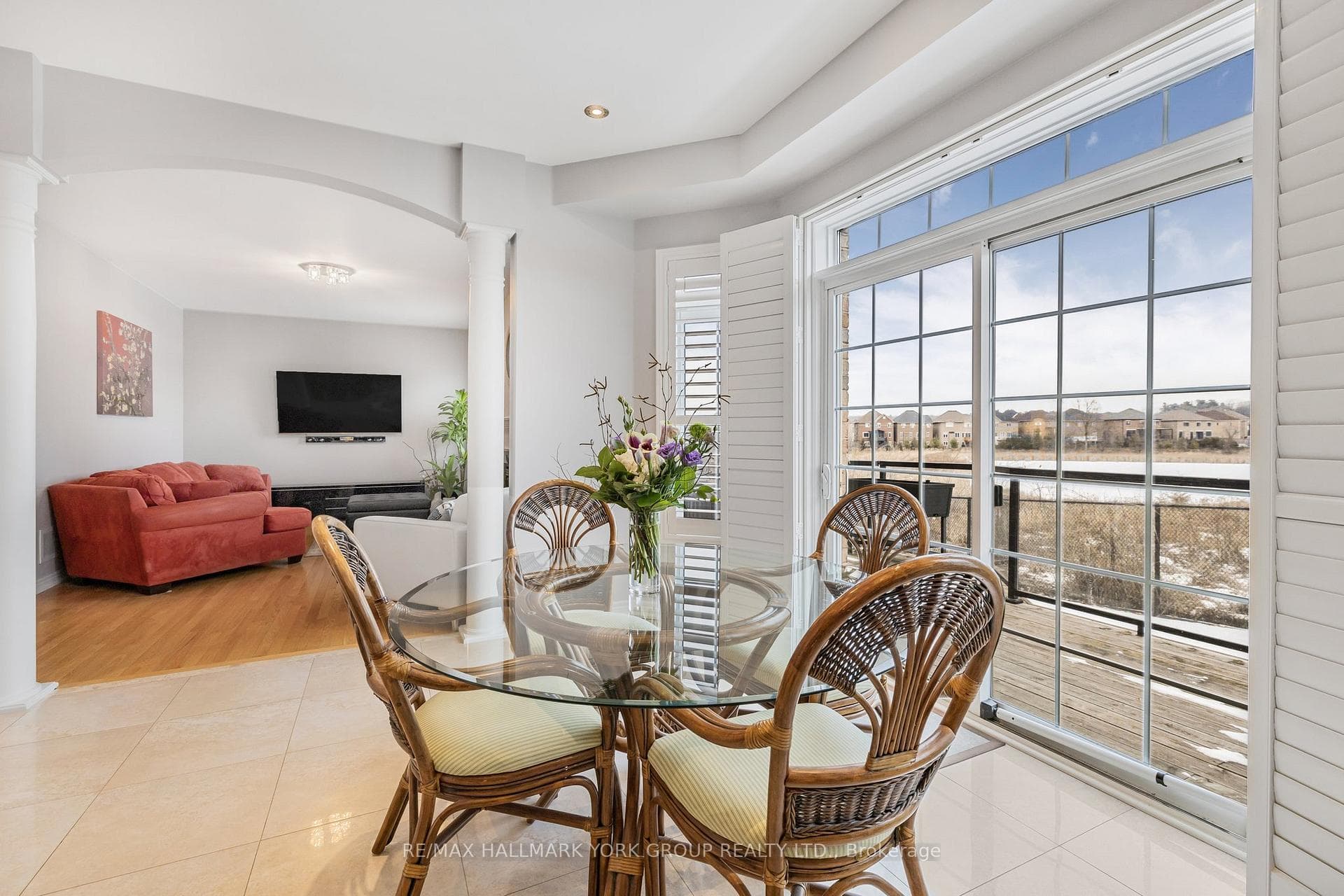 63 Pointon Street photo 11