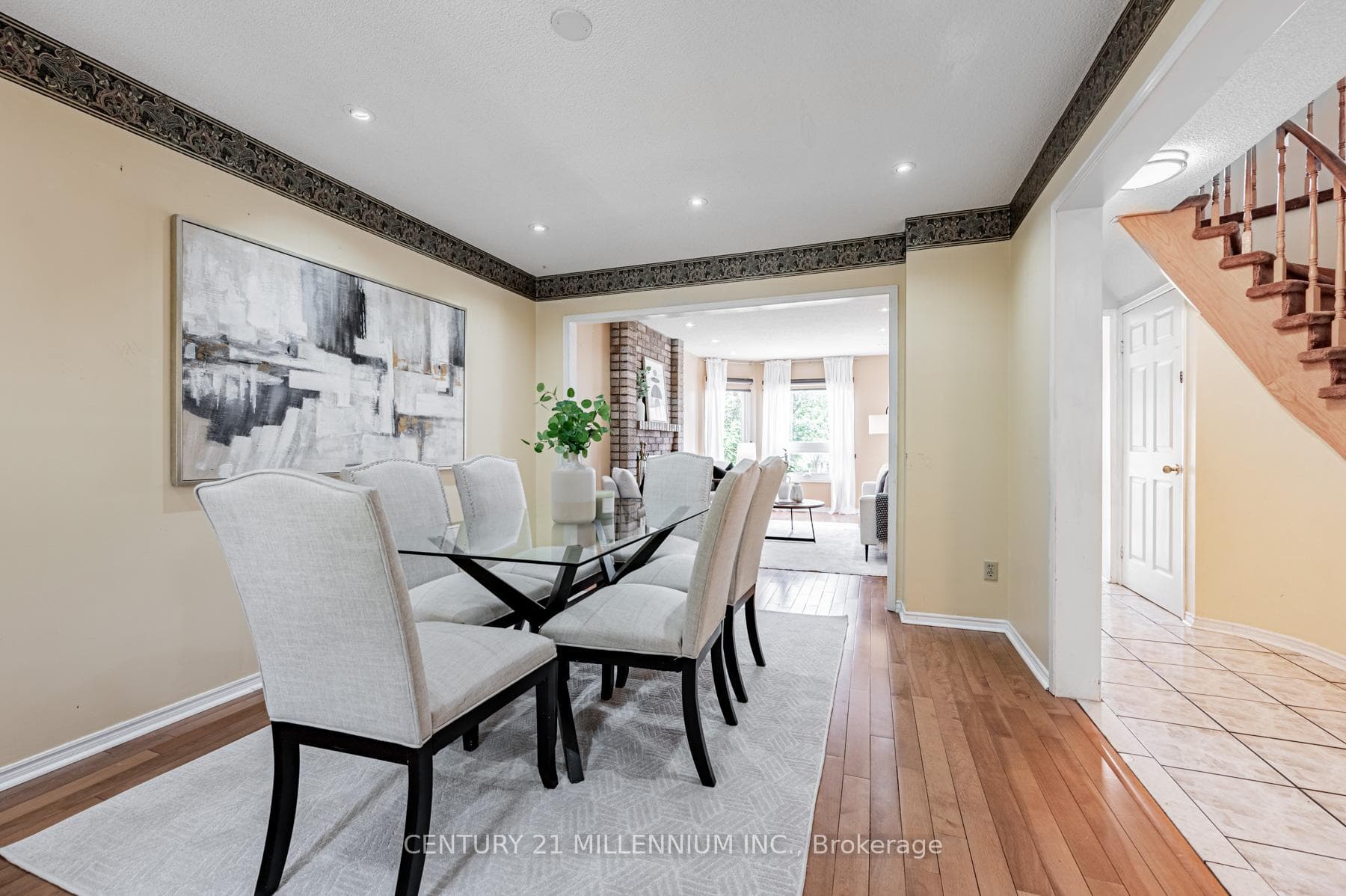 16 Brownridge Court photo 5