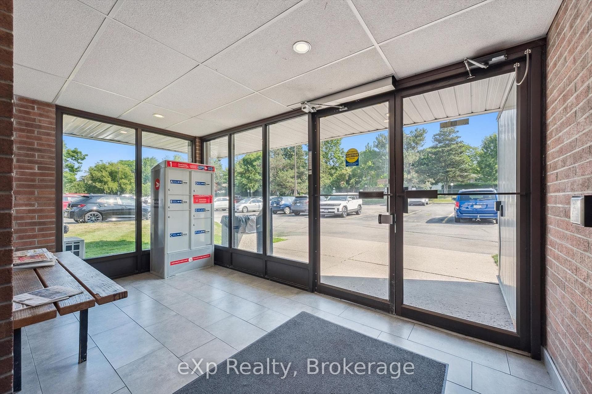 65 Silvercreek Parkway Unit 404 photo 4