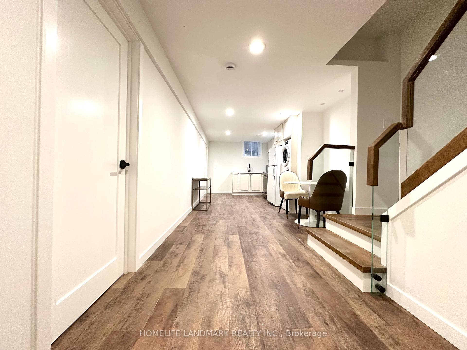 21 Villandry Crescent Unit Bsmt photo 3