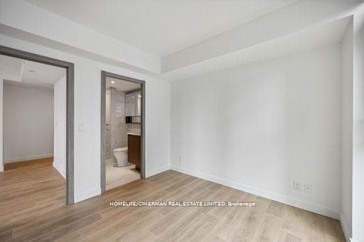 38 Widmer Street Unit 3907 photo 23