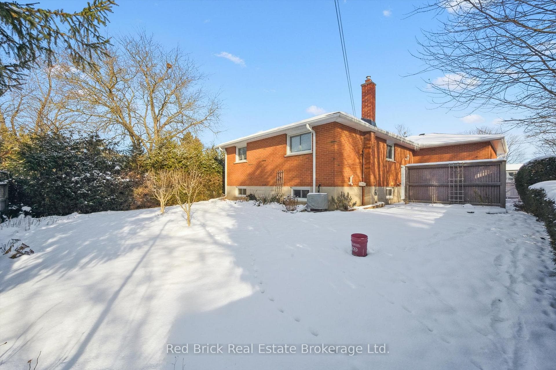 32 Algoma Drive photo 36