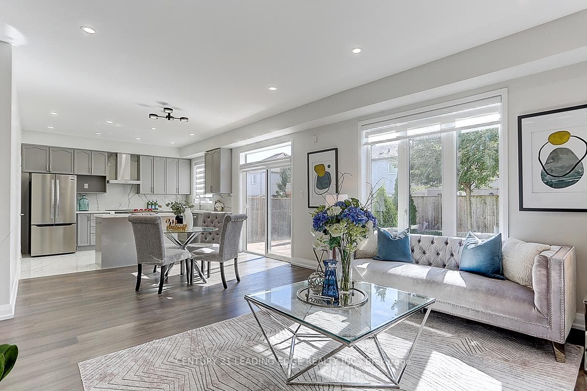 71 Robert Attersley Drive photo 21
