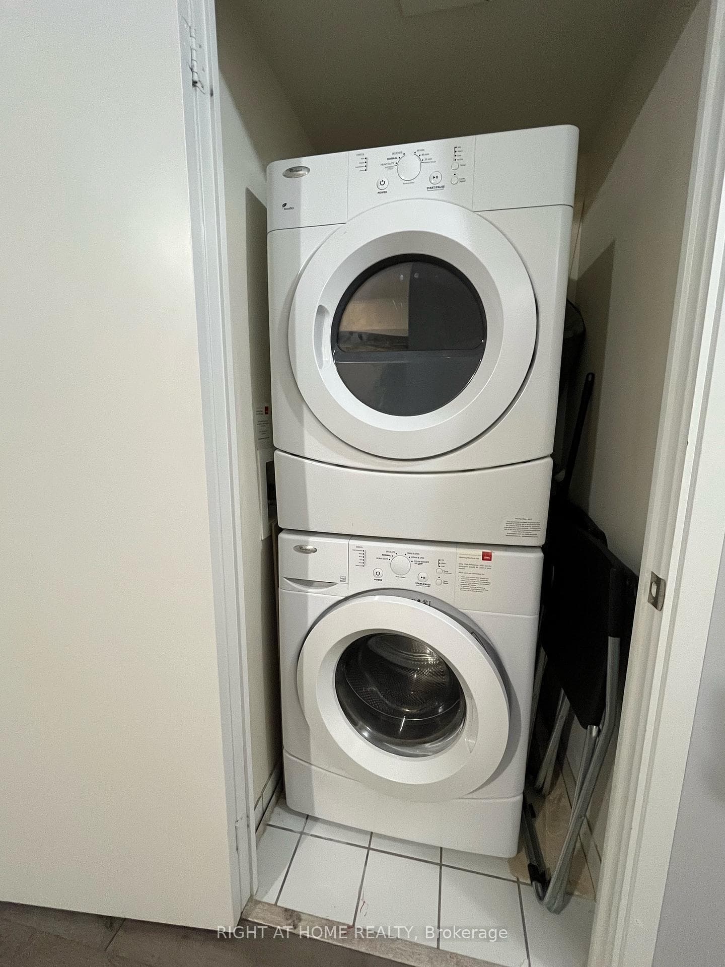 181 Village Green Square Unit 2116 photo 14