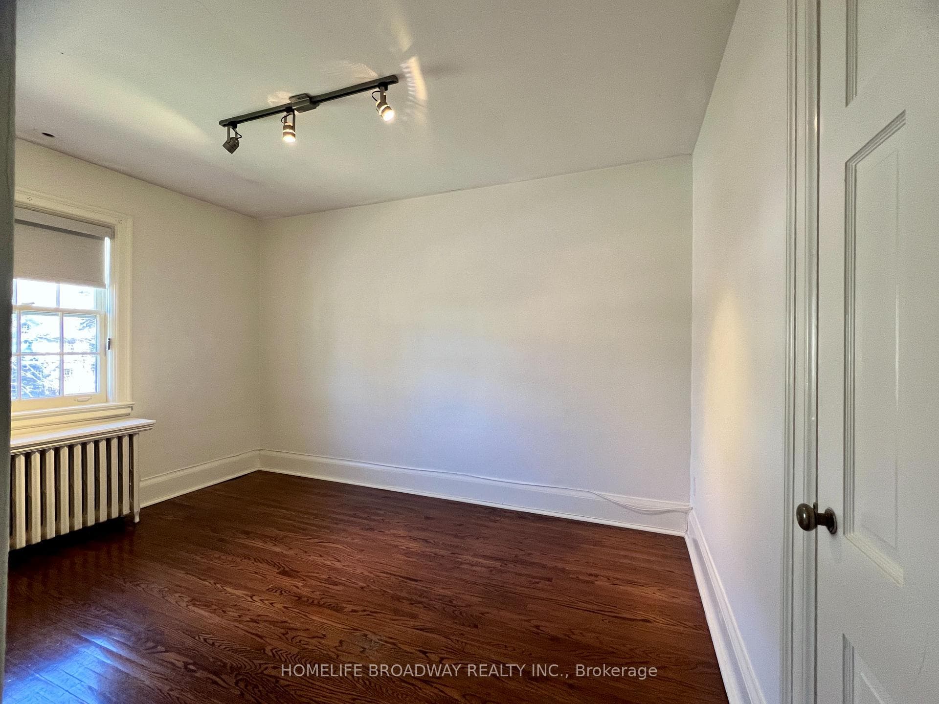 77 Donwoods Drive photo 17