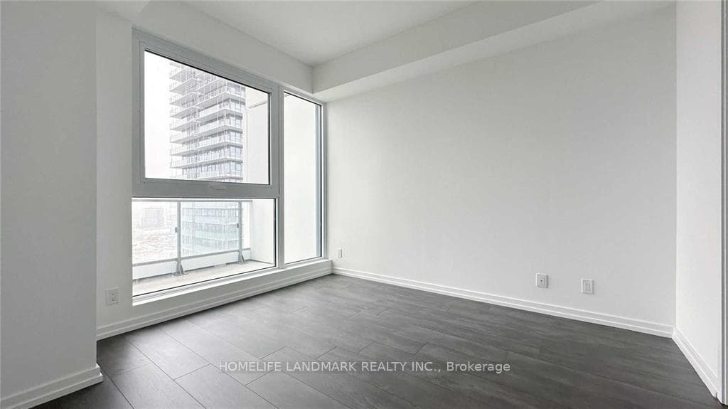 1000 Portage Parkway Unit 2006 photo 8