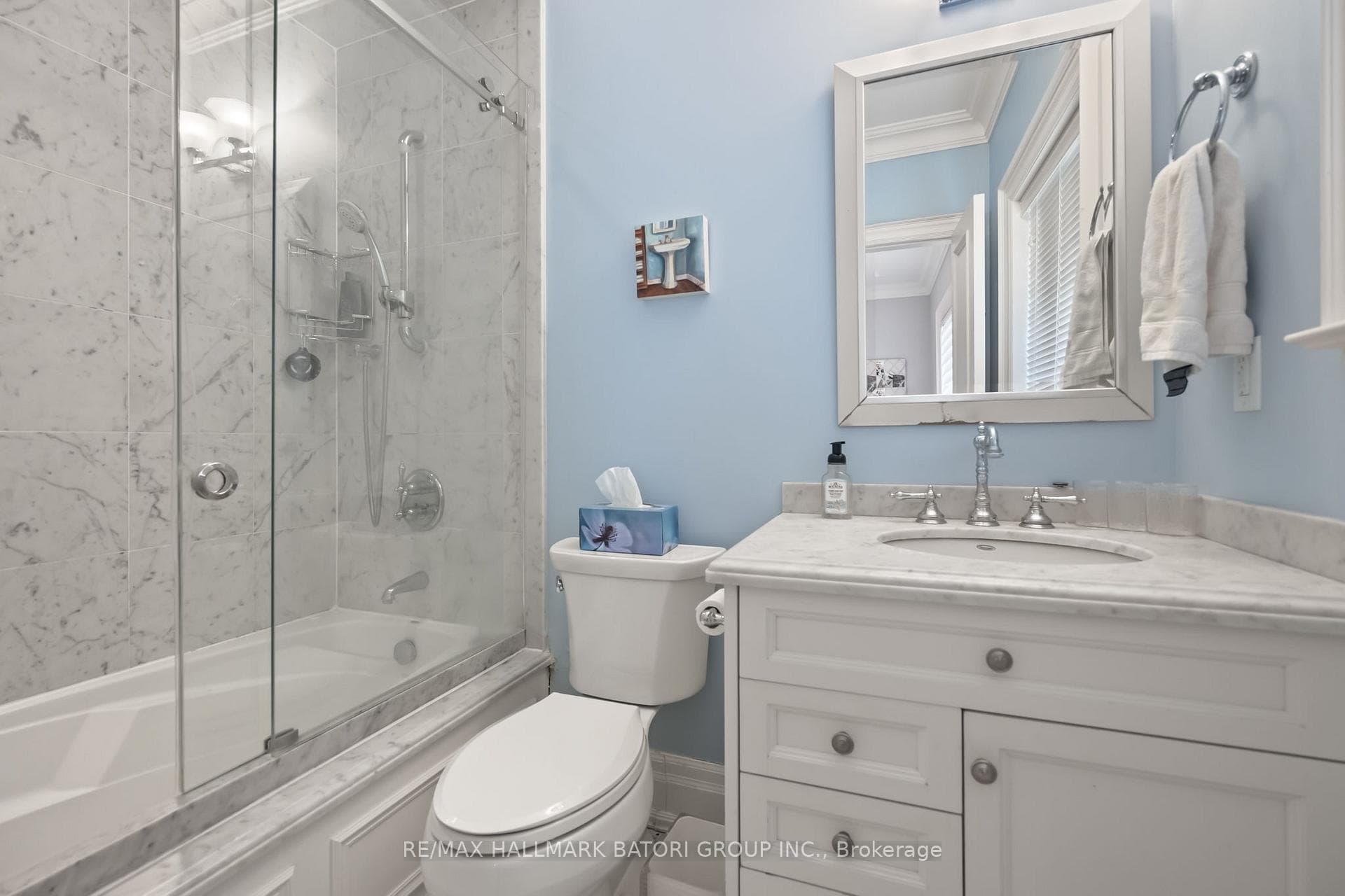 358 Glencairn Avenue photo 23