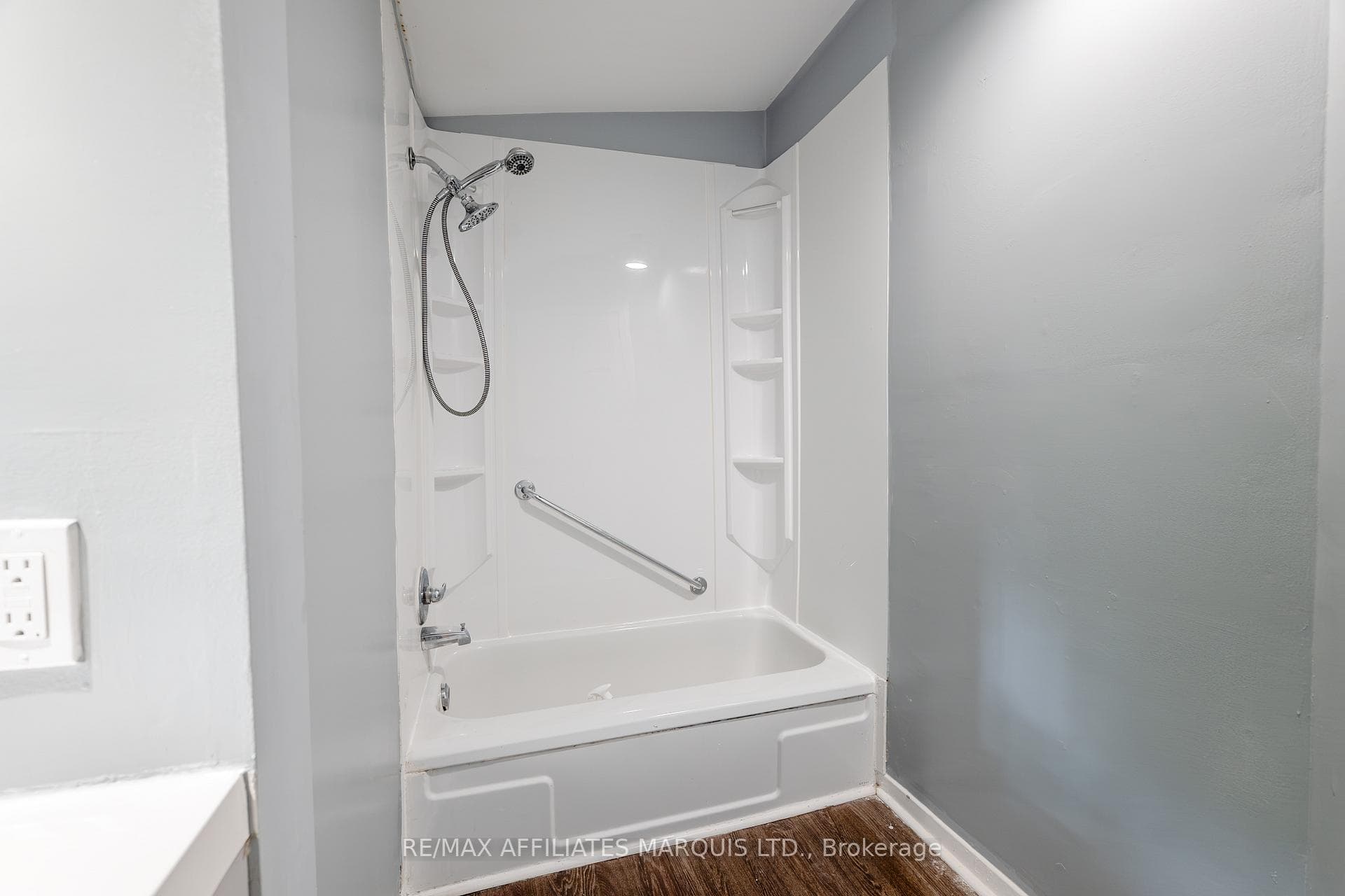 312-314 Amelia Street photo 16