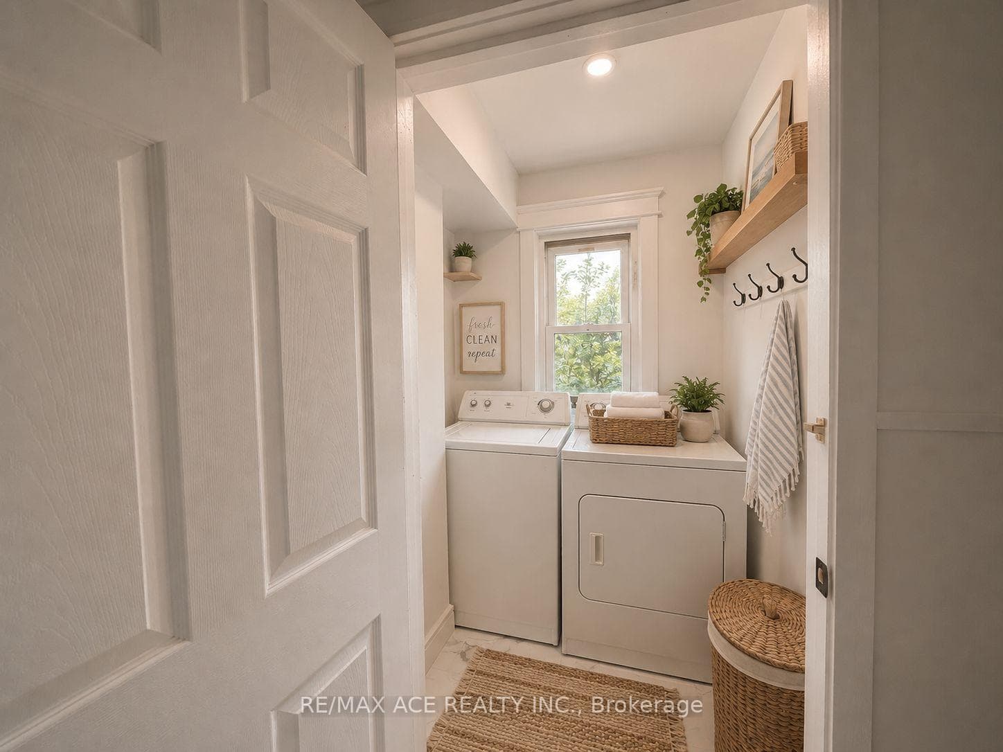 123 Oakwood Avenue photo 13