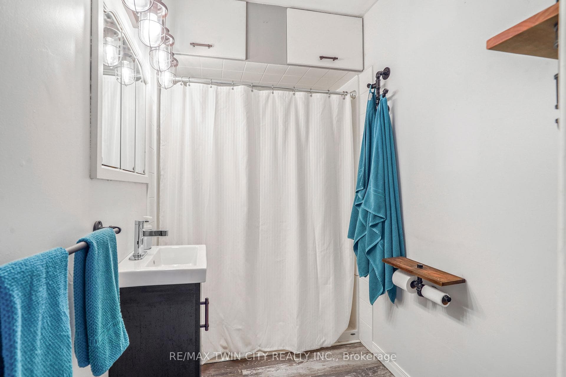 22 Wayne Drive photo 15