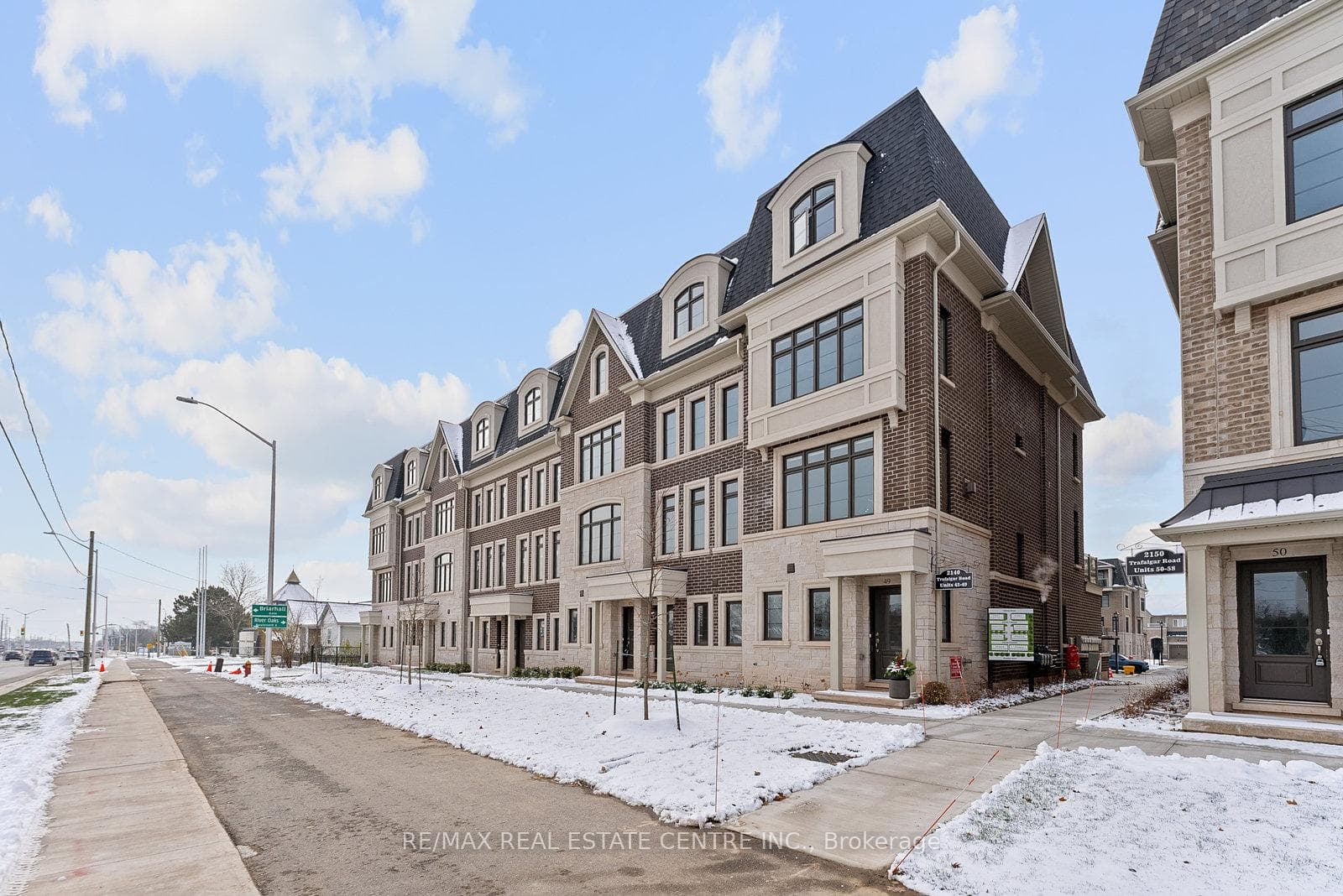 2140 Trafalgar Rd Road Unit 47 photo 2