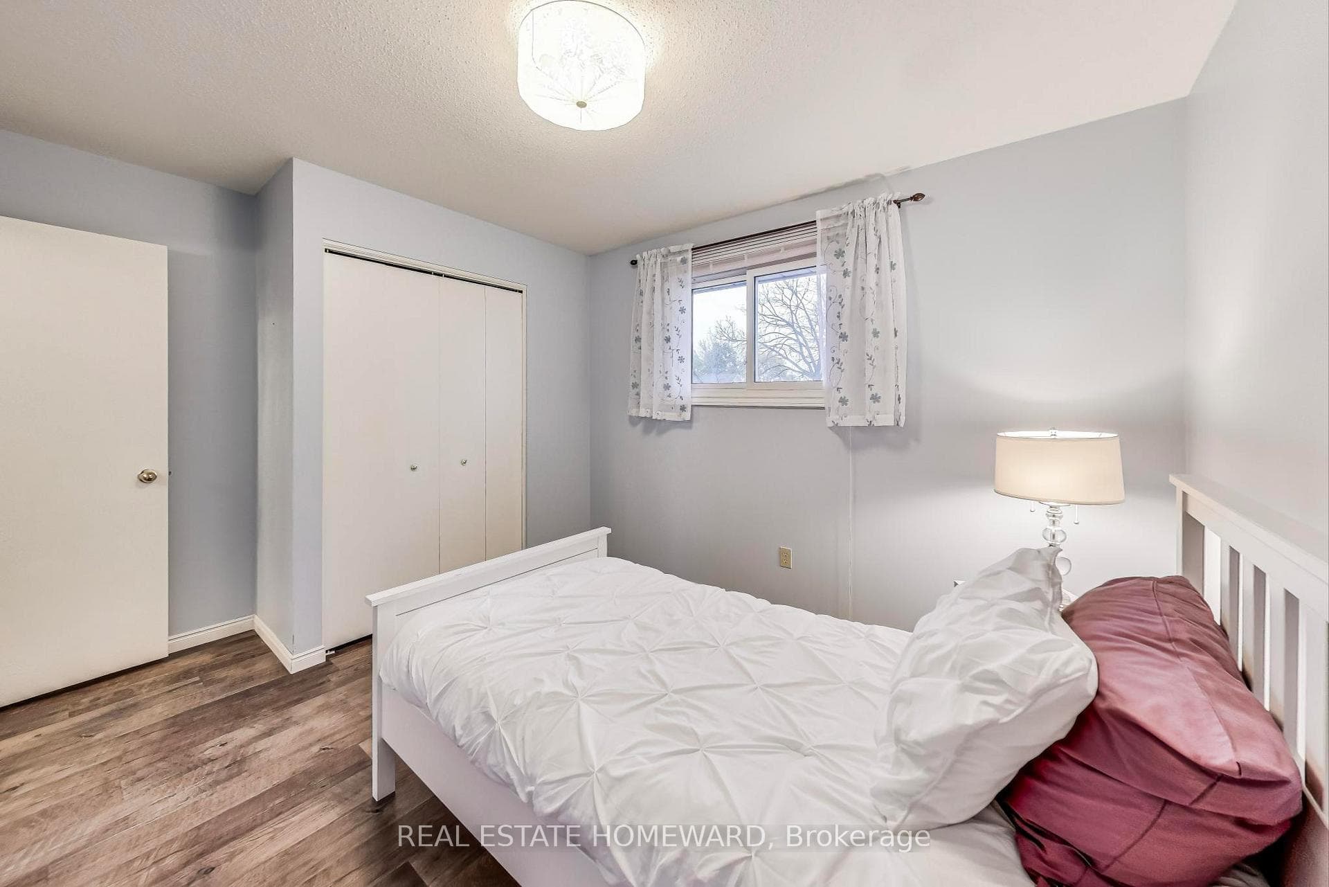 13 Emilie Street photo 11