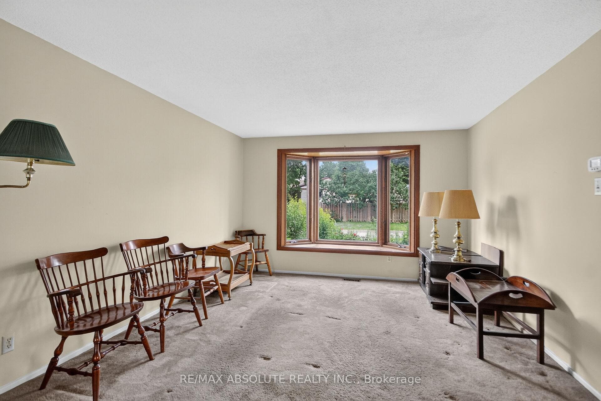 32 Sage Crescent photo 5