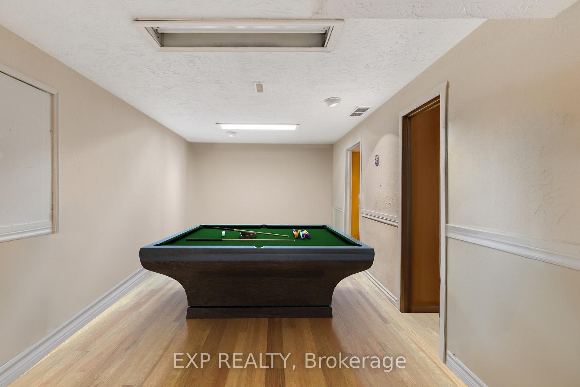 46 Cedarwoods Crescent Unit 1 photo 13