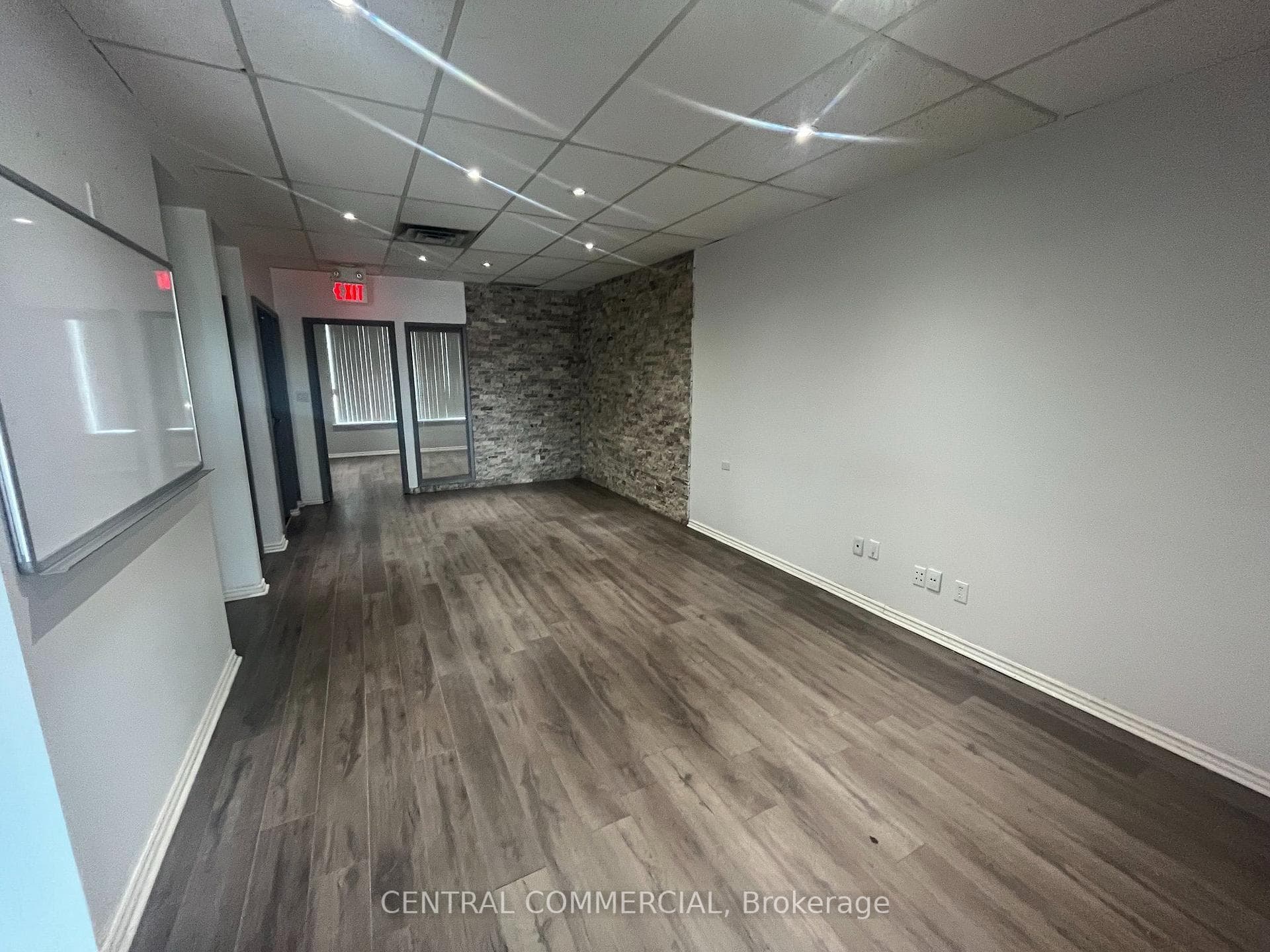 30 Wertheim Court Unit 14A photo 4