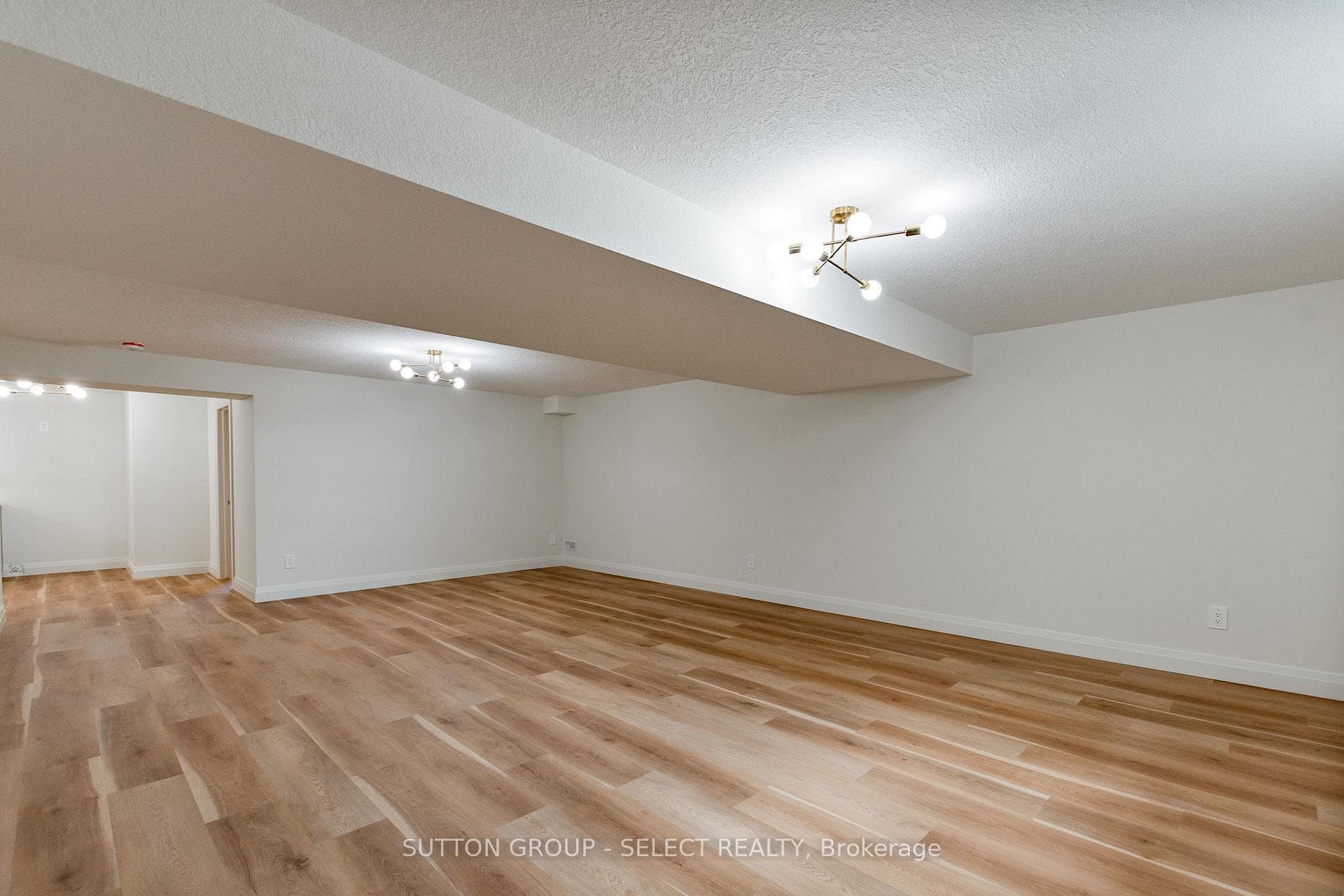 16 KELLY Drive photo 22
