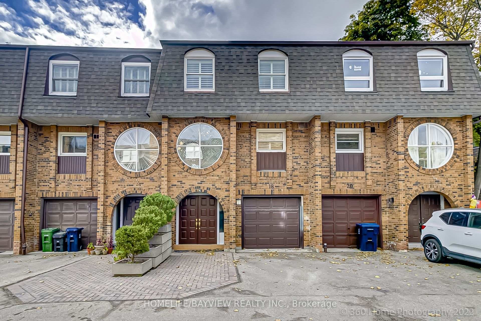 18 Oaken Gate Way Unit 18 photo 1