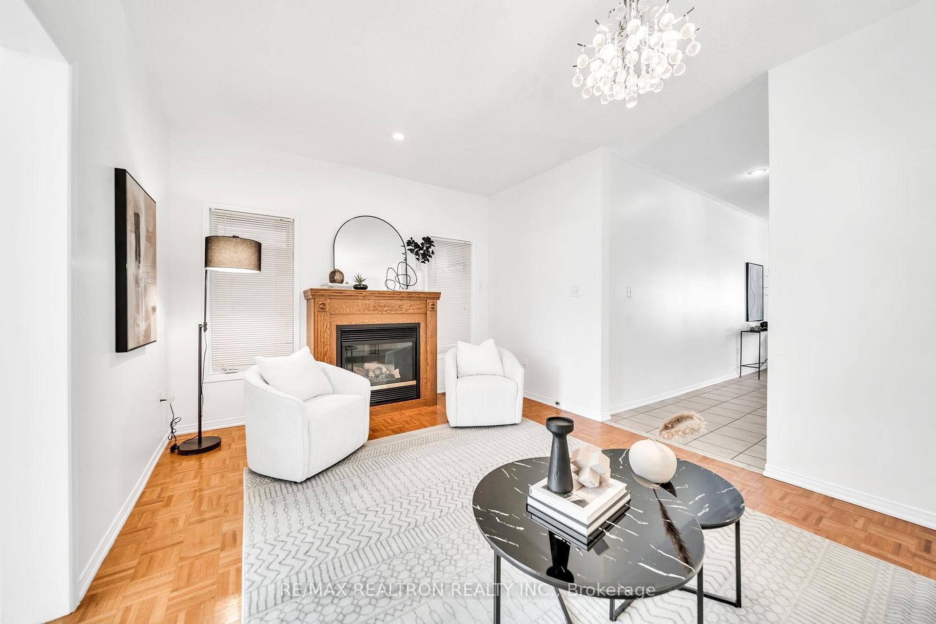 19 Naughton Drive photo 11