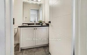 102 Ambereen Place photo 15
