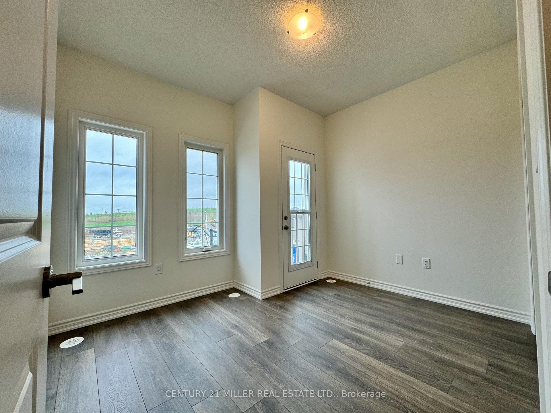 78 Paisley Drive photo 16
