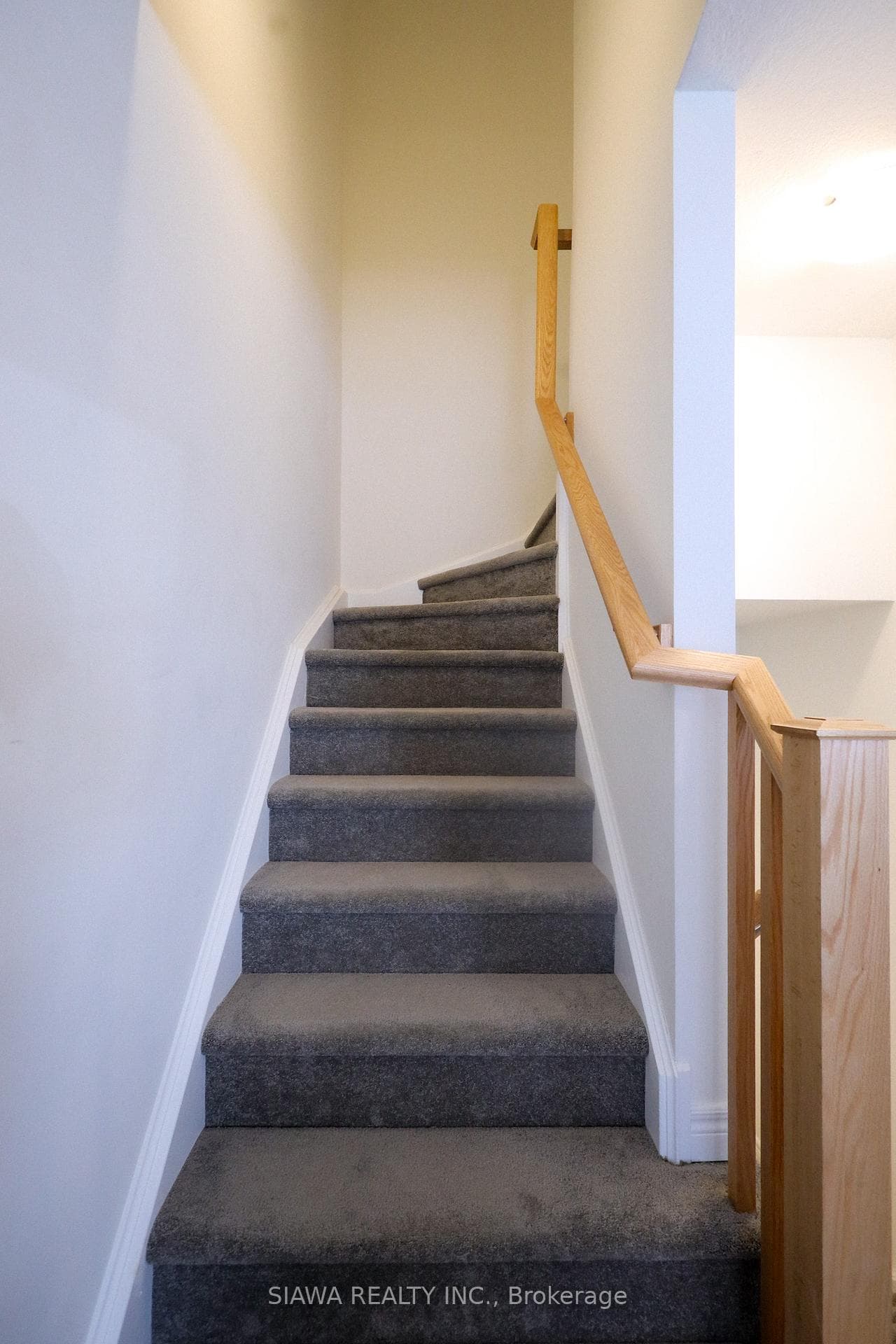 56 Dryden Lane photo 7
