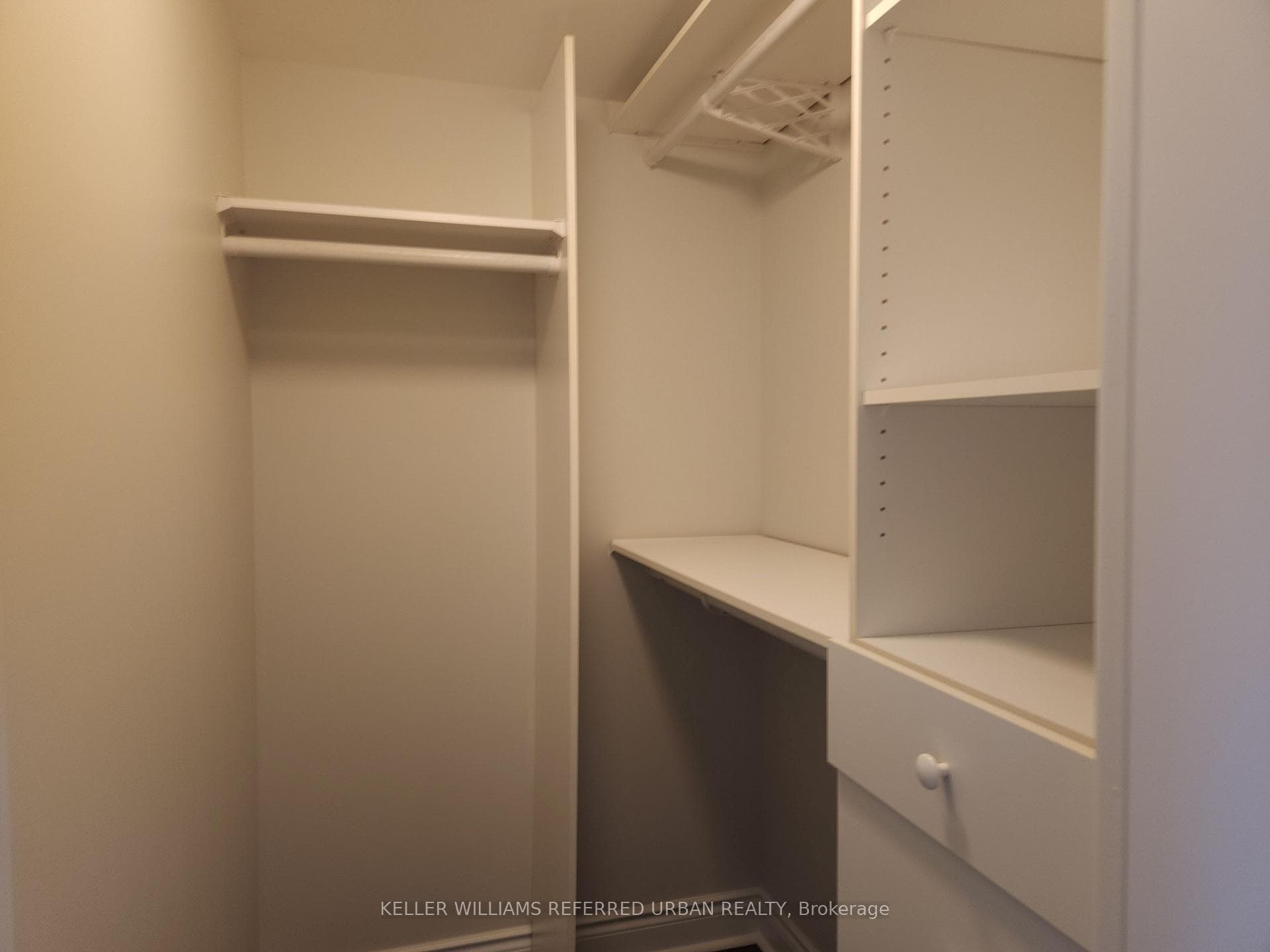 28 Ted Rogers Way Unit 1704 photo 7