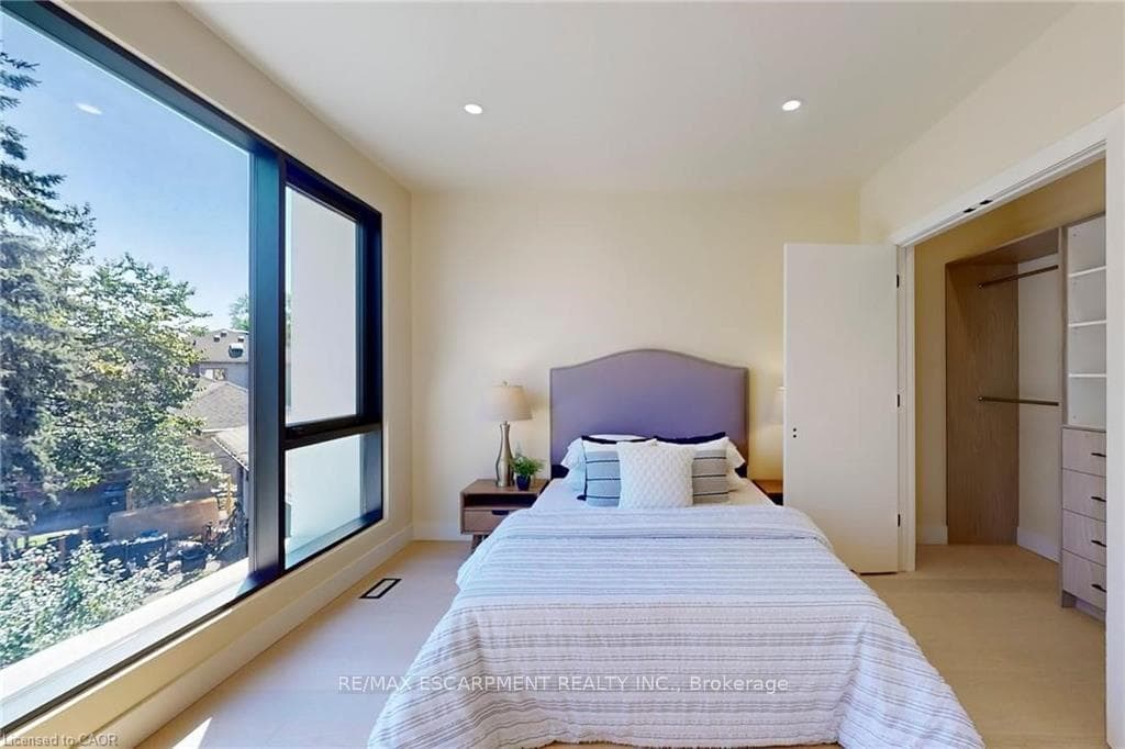28 Dunsmore Gardens photo 33