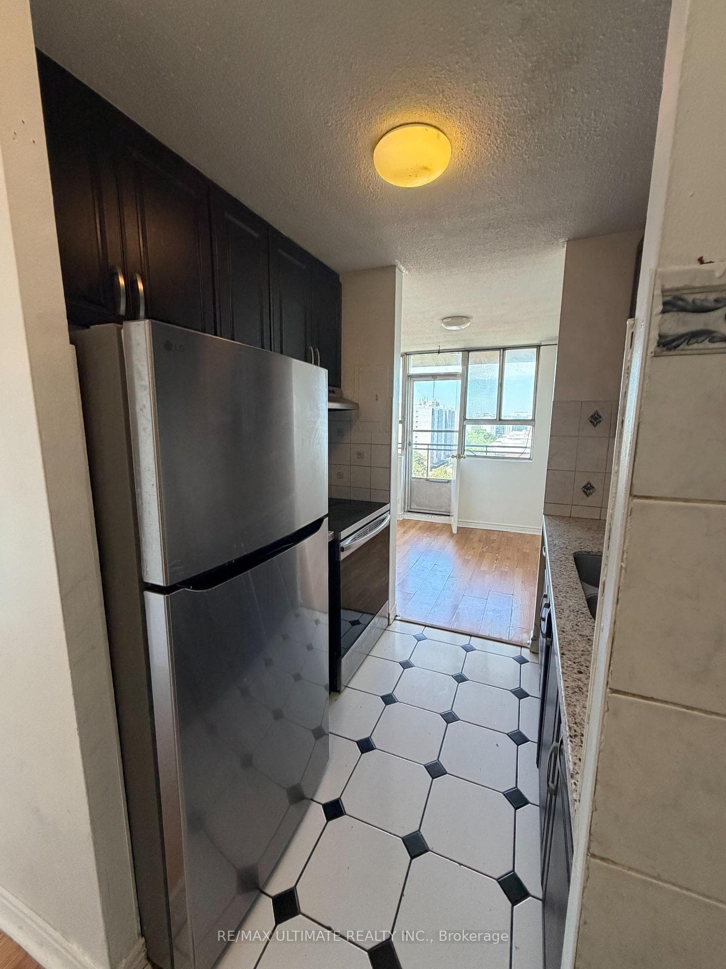 1950 Kennedy Road Unit 1410 photo 4