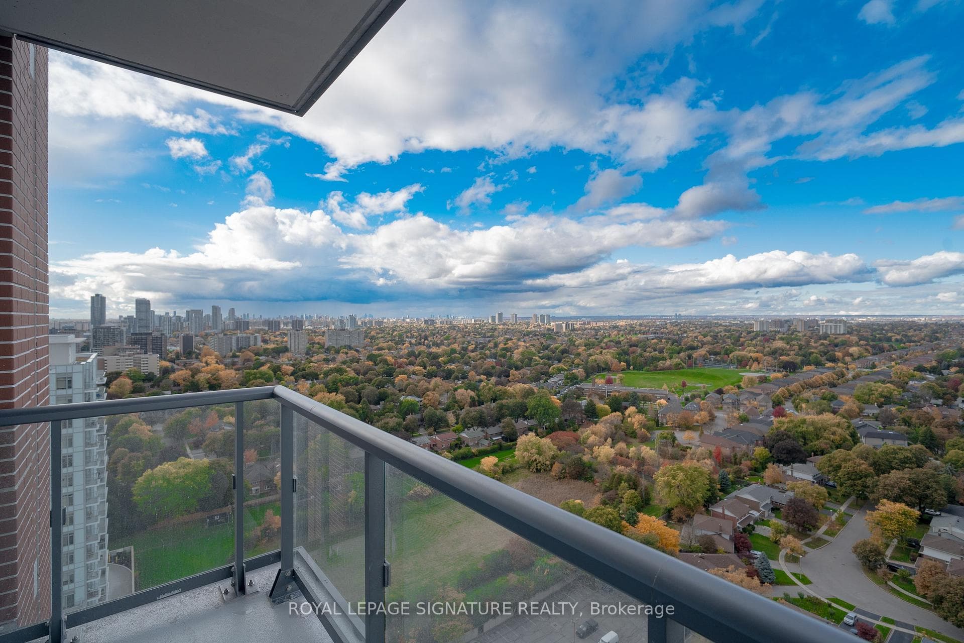 3260 Sheppard Avenue Unit 2303 photo 19