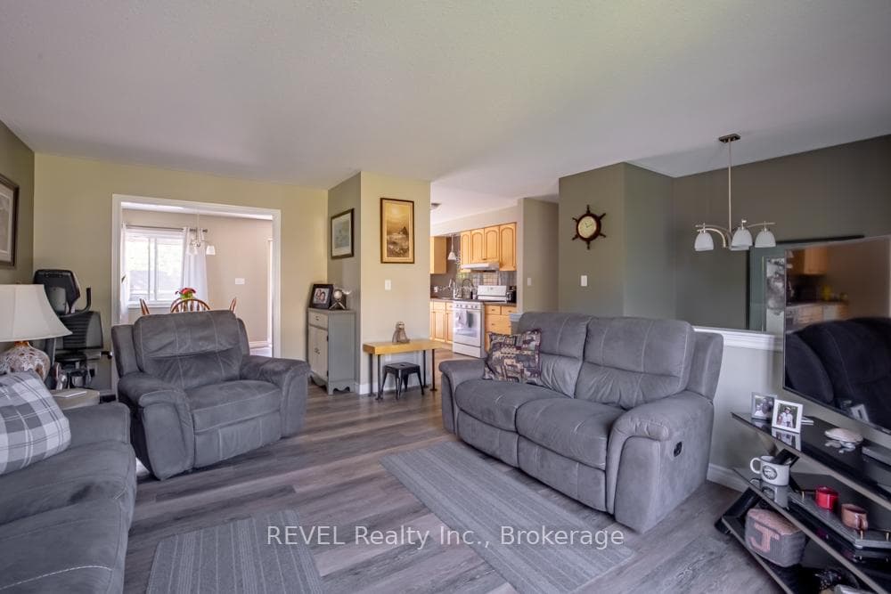 3191 Bethune Avenue photo 6