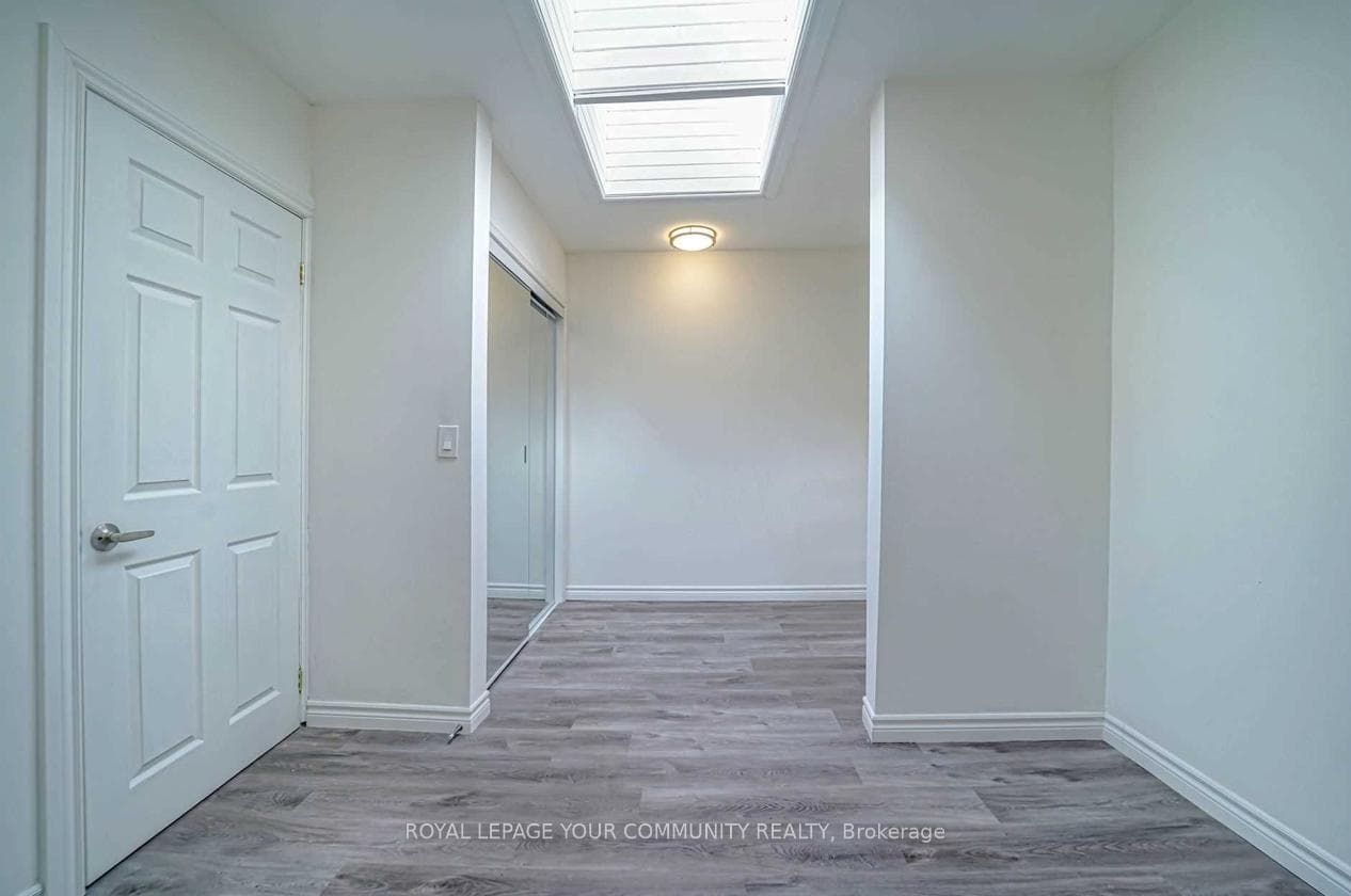 843 Danforth Avenue Unit Upper photo 25