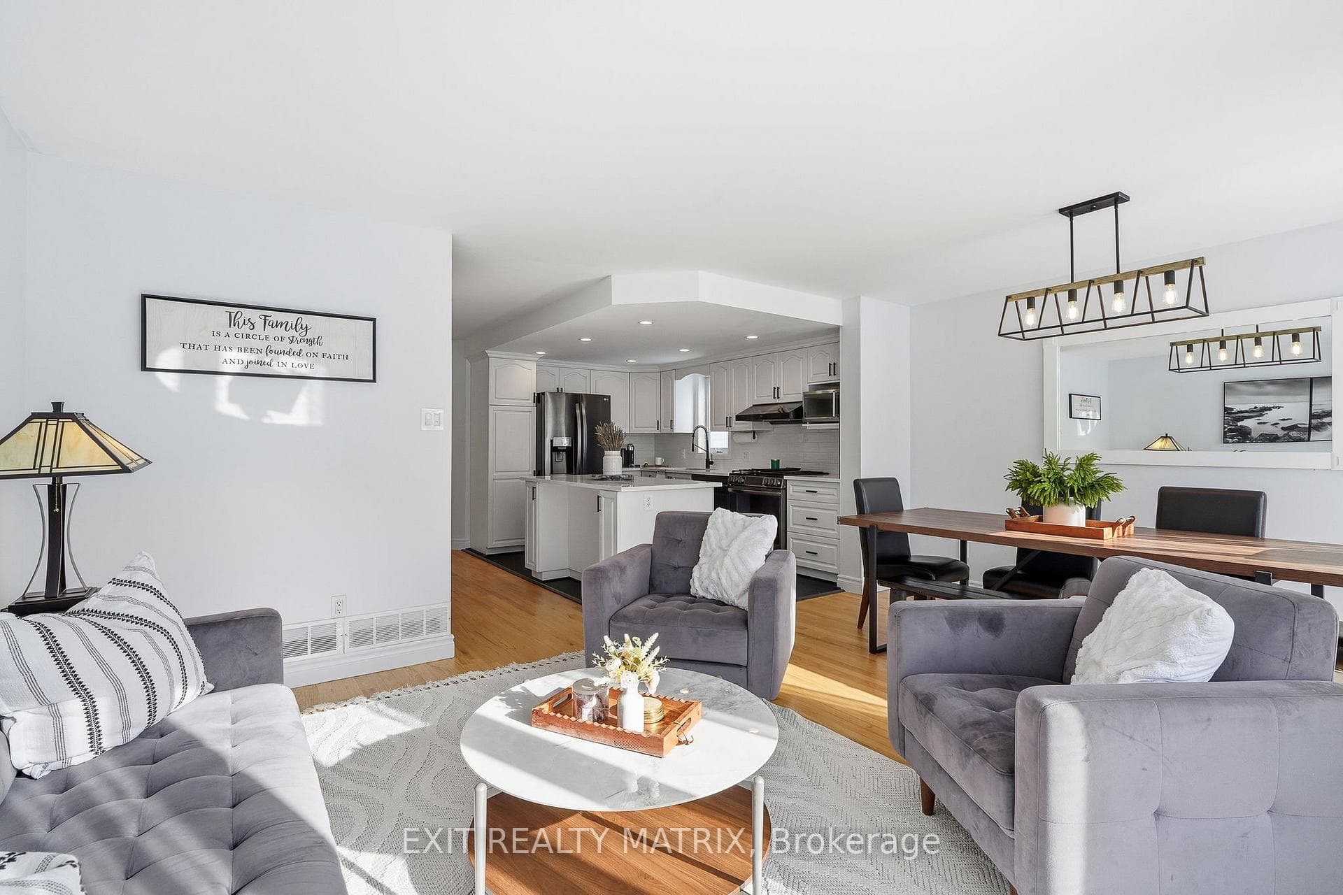 19 Dignard Street photo 12