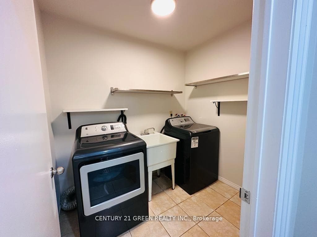 24 Sullivan Drive photo 10