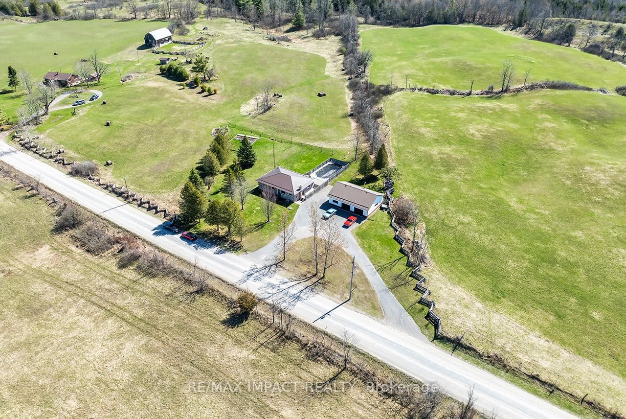 2517 North School Road photo 3